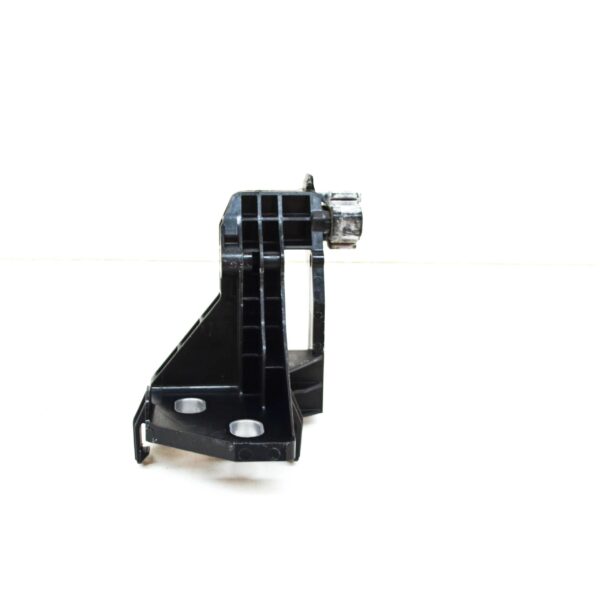 MERCEDES-BENZ C W205 Left Side Radiator Holder A2055014320 ORIGINAL - Image 5