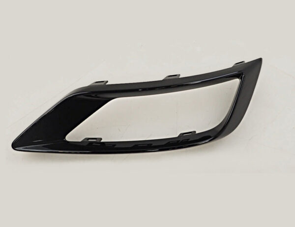AUDI Q8 4MN Rear Left Bumper Trim 4M8807513AT94 ORIGINAL