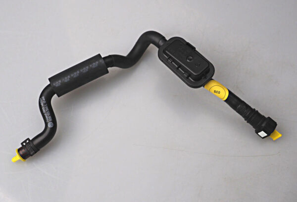 AUDI Q3 F3 Sportback Engine Vacuum System Connecting Hose 5Q0133366L ORIGINAL