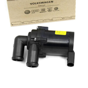 AUDI Q7 4L Engine Additional Water Pump 7P0965561C ORIGINAL