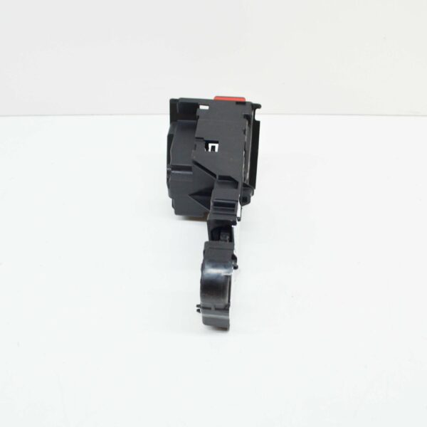 AUDI A3 8V Rear Seat Right Backrest Release 5Q0885682K ORIGINAL - Image 5