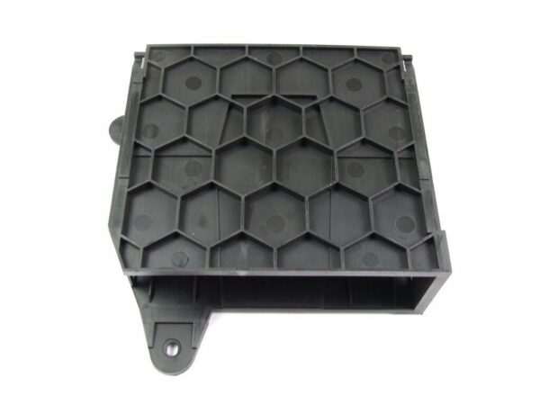 Audi Q3 8U Amplifier Bracket 8U0907368 GENUINE NEW