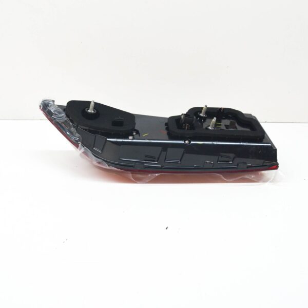 BMW X7 G07 Rear Left Trunk Lid LED Taillight 63215A164A1 ORIGINAL - Image 2