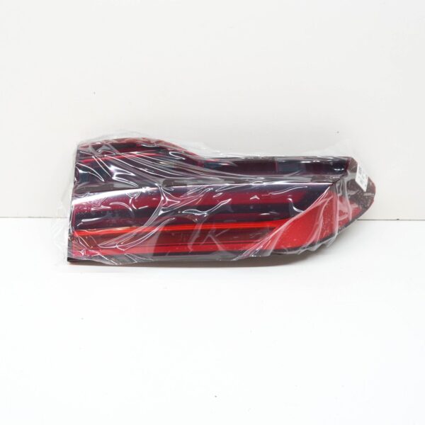 BMW X7 G07 Rear Left Trunk Lid LED Taillight 63215A164A1 ORIGINAL - Image 3
