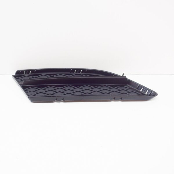 BMW 3 E90 Front Bumper Right Closed Grille 51117138418 7138418 ORIGINAL