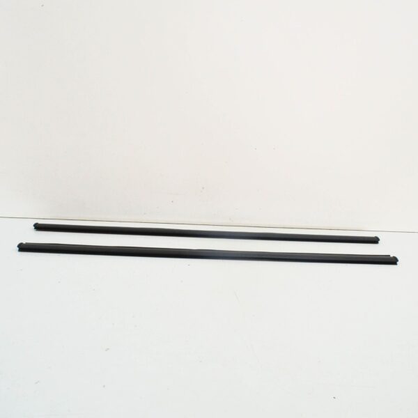 BMW 5 E34 Rear Lower Door Weather Strip Pair Set 51221944421 ORIGINAL