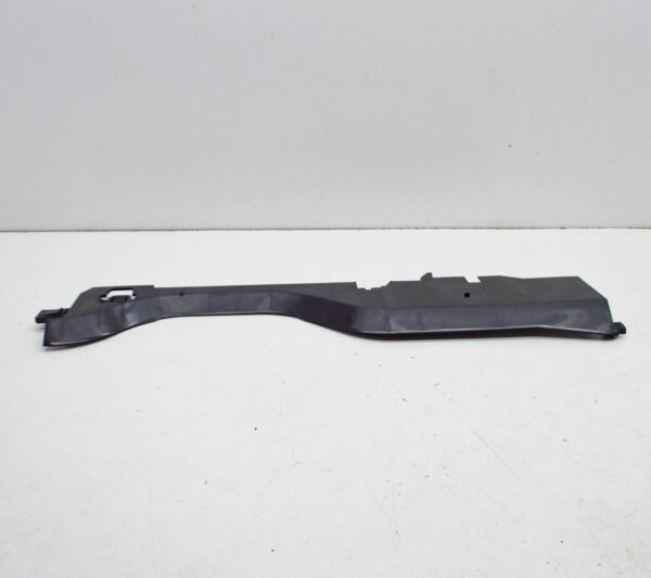 BMW X5 G05 Left Side Radiator Covering  17118655768 ORIGINAL - Image 5