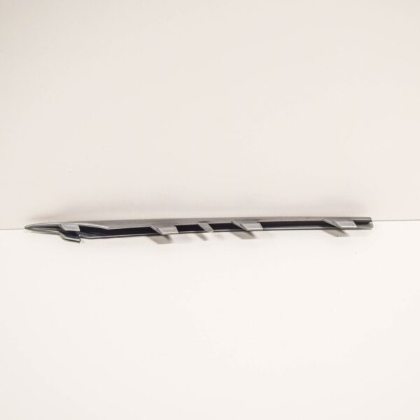 BMW X5 E70 Front Bumper Right Lower Grill Trim 51117222848 ORIGINAL - Image 4