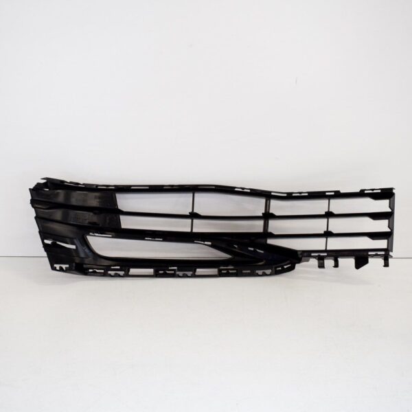 BMW 5 G30 Front Bumper Right Grille 51117385278 ORIGINAL - Image 3