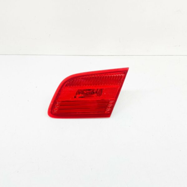 BMW 3 E92 Rear Tailgate Right Taillight 63217162300 7162300 ORIGINAL - Image 2