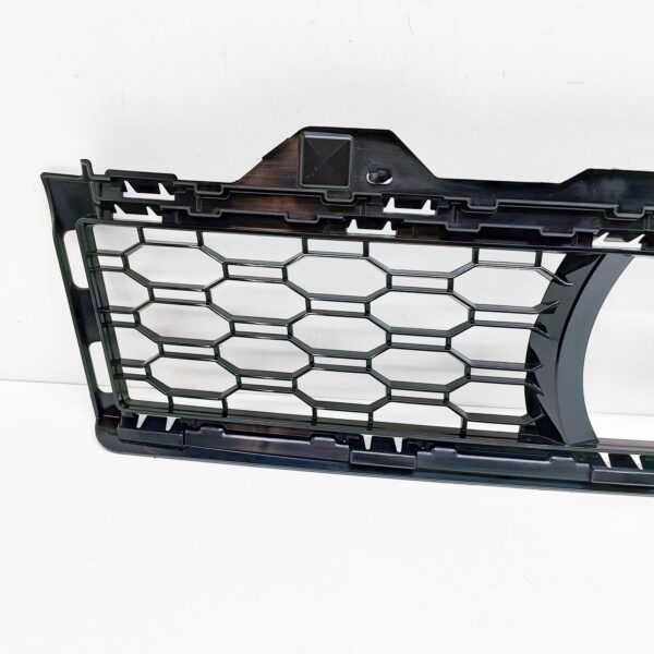 BMW X6 G06 Front Bumper Lower Center Grille 51118069944 ORIGINAL - Image 4
