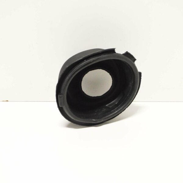 BMW 3 E30 Fuel Filler Rubber Cover 51711884358 1884358 ORIGINAL - Image 4