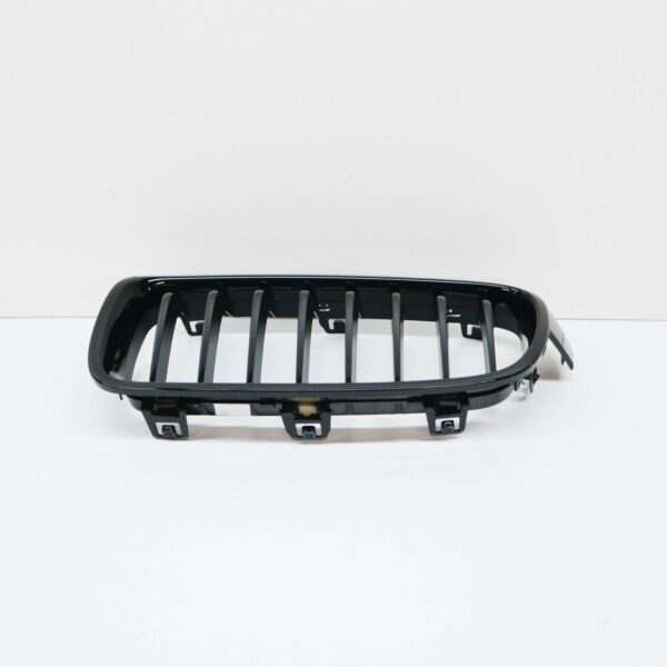 BMW 3 F30 Front Left Kidney Sport Edition Grille 51117464493 7464493 ORIGINAL - Image 2