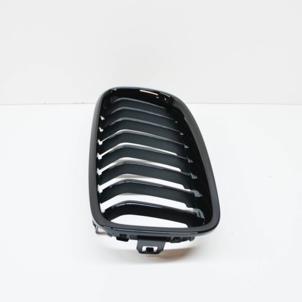 BMW 3 F30 Front Left Kidney Sport Edition Grille 51117464493 7464493 ORIGINAL - Image 5