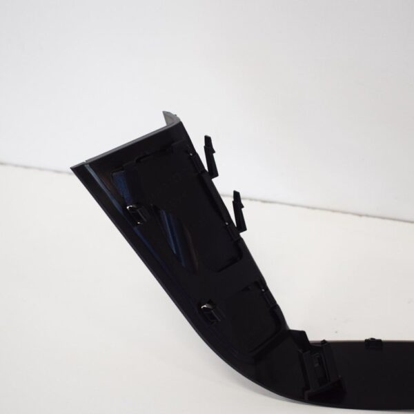 BMW 4 F33 Rear Right Tail Light Water Gutter Cover 63217366068 ORIGINAL - Image 3