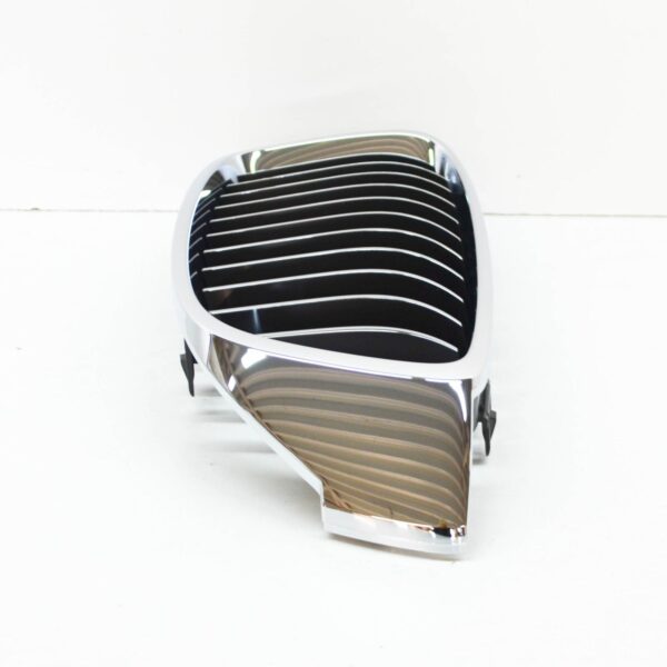BMW 4 F32 Radiator Left Luxury Grille 51137294815 7294815 2016 ORIGINAL - Image 2