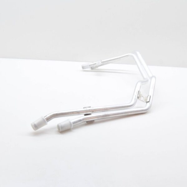 AUDI Q7 4M Rear Outer Engine Coolant Pipe 4M0121085M ORIGINAL - Image 2