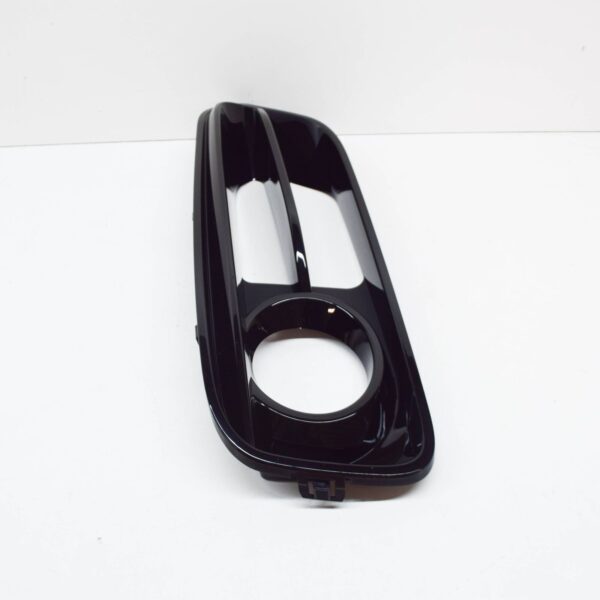 BMW 1 F20 Right Fog Light Grille 51117371672 7371672 2015 ORIGINAL - Image 3