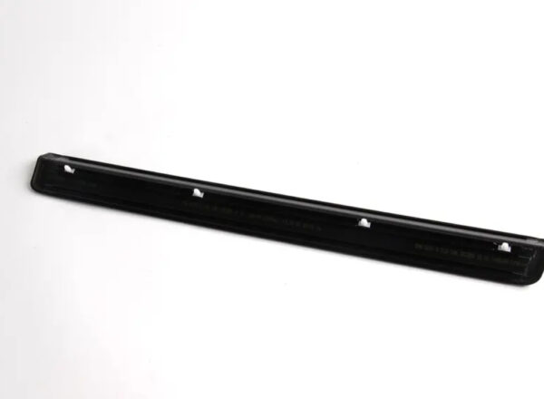 BMW 3 E46 Front Right Door Sill Trim 51478219186 8219186 ORIGINAL - Image 2