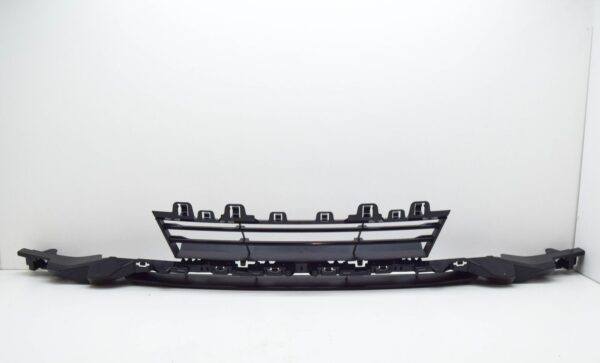BMW 3 F30 Front Bumper Lower Grill 51117386152 7386152 2016 ORIGINAL