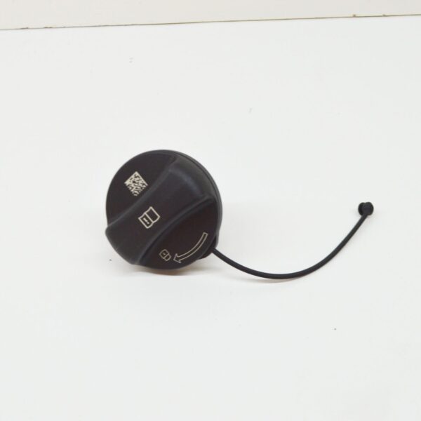BMW i8 I12 Fuel Tank Cap 16117483446 7483446 ORIGINAL