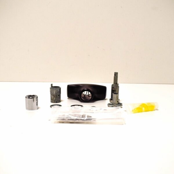 BMW 3 E30 Trunk Lock Repair Kit 51249061876 ORIGINAL - Image 5