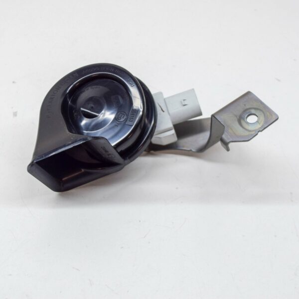 BMW M4 Coupe G82 Low-Tone Horn Signal 8081755 61338081755 ORIGINAL - Image 5