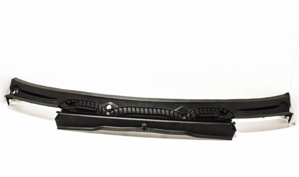BMW X3 E83 Windscreen Panel Cover 51713401812 3401812 RHD ORIGINAL - Image 3