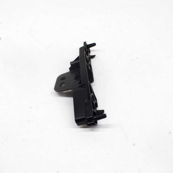 BMW X7 G07 Front Right Insert Bumper Bracket  51117458366 ORIGINAL - Image 4