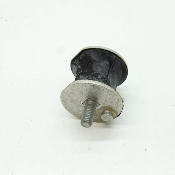 BMW X7 G07 Gearbox Rubber Mounting 6860542 22326860542 ORIGINAL - Image 3