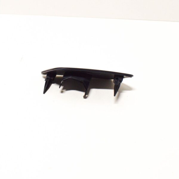 AUDI A3 8V Right Headlight Washer Cover Cap  8V5955276AGRU 2015 ORIGINAL - Image 3