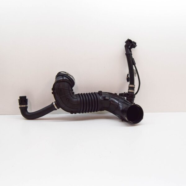 BMW 3 F30 Filtered Air Pipe 8574783 13718574783 ORIGINAL - Image 4