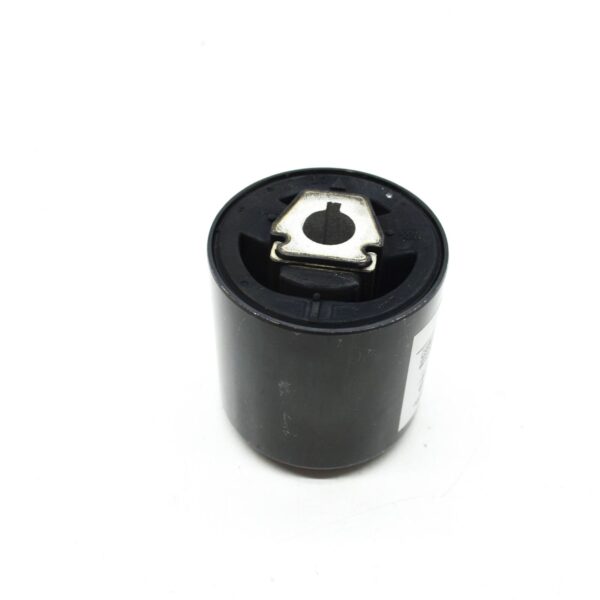 BMW X5 E53 3.0d 155kW Front Control Arm Bushing 31126769715 ORIGINAL - Image 4