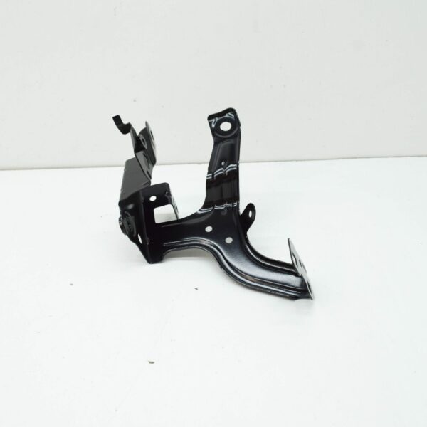 BMW 6 Gran Turismo G32 Front Right Fender Holder 41007481064 ORIGINAL - Image 4