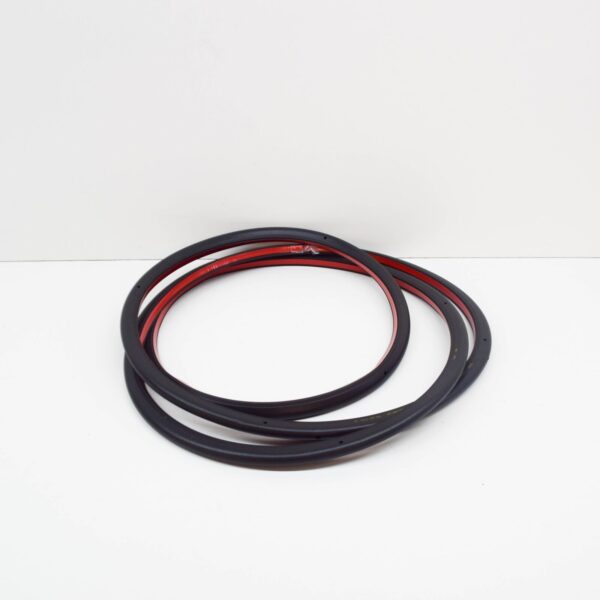 Audi A4 B8 Rear Right Outer Door Seal 8K5839912Q ORIGINAL - Image 2