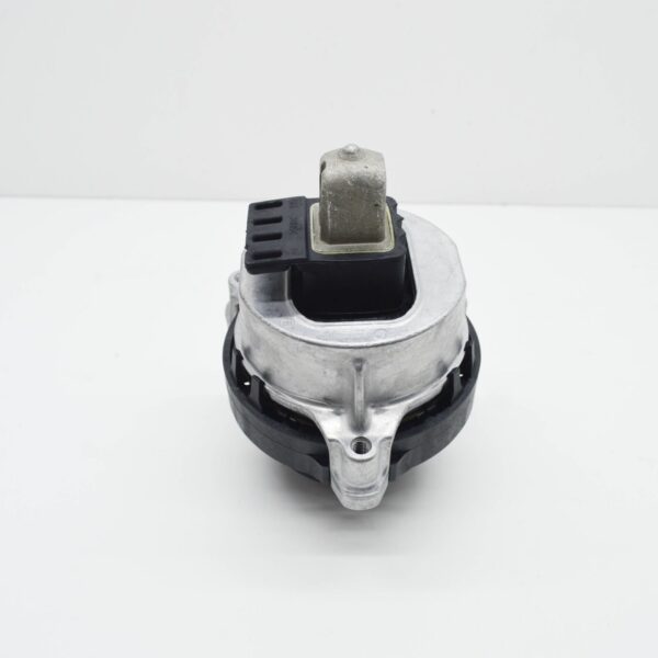 BMW 5 G30 Right Side Engine Mount 22116860500 6860500 ORIGINAL - Image 4