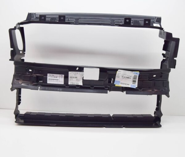 BMW 4 Gran Coupe G26 Radiator Air Duct 51748738867 ORIGINAL