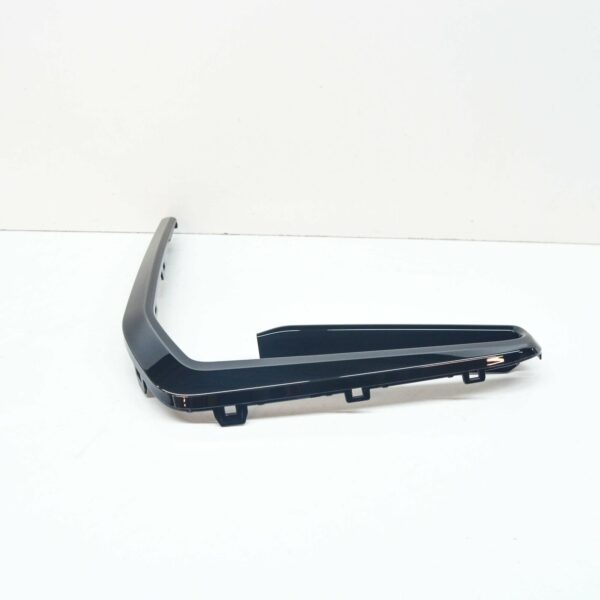 BMW X7 G07 M Front Bumper Lower Grille Right Finisher 51118074262 ORIGINAL - Image 2