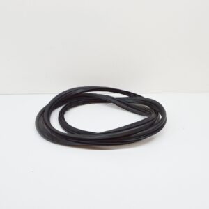 BMW 5 Touring E39 Trunk Lid Rear Window Weatherstrip 51718190689 ORIGINAL