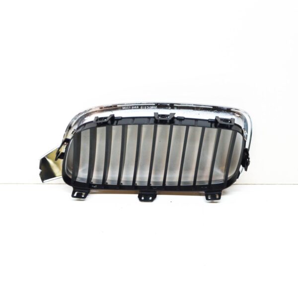 BMW 3 F30 Front Radiator Grille Luxury 51137263482 7263482 2014 ORIGINAL - Image 2