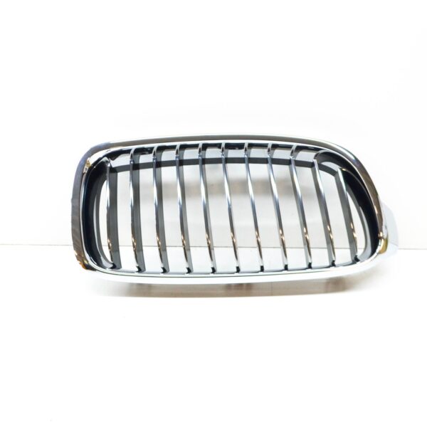 BMW 3 F30 Front Radiator Grille Luxury 51137263482 7263482 2014 ORIGINAL - Image 3