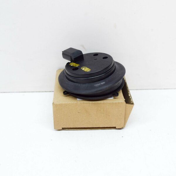 BMW X3 E83 Front Right Door Mirror Actuator 51163452574 ORIGINAL