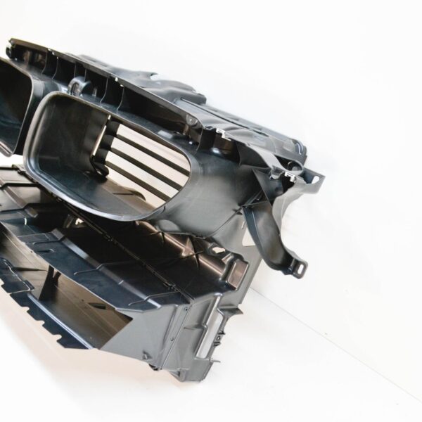 BMW 6 F06 Front Radiator Air Duct 51647211508 7211508 2016 ORIGINAL - Image 5