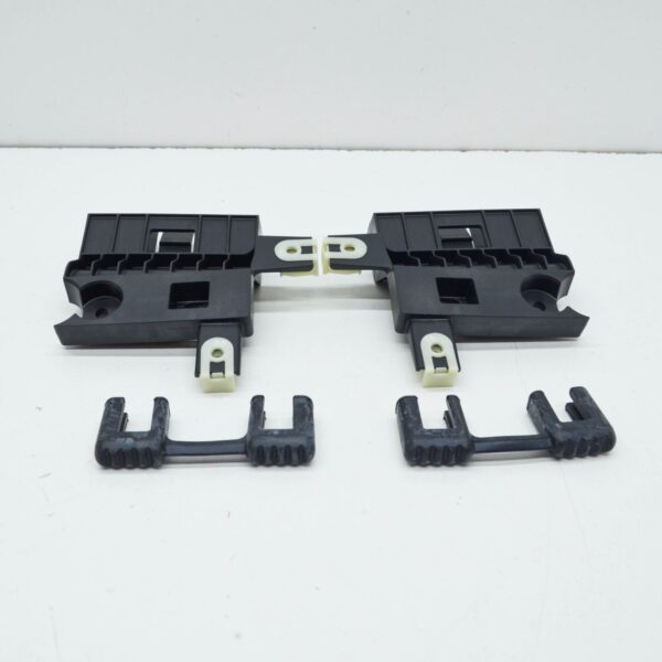BMW M4 Coupe G82 Engine Oil Cooler Bracket Repair Kit 17219501958 ORIGINAL - Image 2