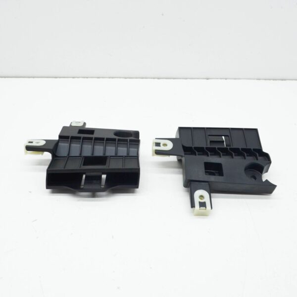 BMW M4 Coupe G82 Engine Oil Cooler Bracket Repair Kit 17219501958 ORIGINAL - Image 3