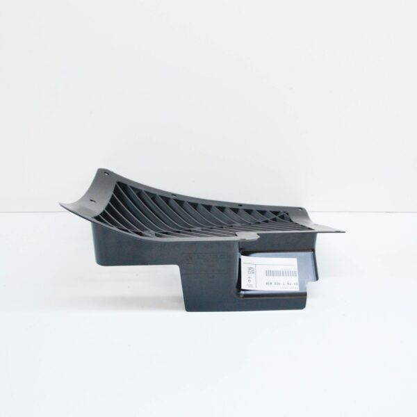 BMW X5 E70 Front Right Air Duct Cover 51747169418 7169418 ORIGINAL - Image 2