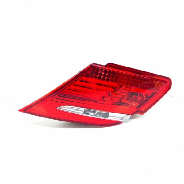 BMW 7 E65 Rear Tailgate Right Taillight 63216938518 6938518 ORIGINAL - Image 2
