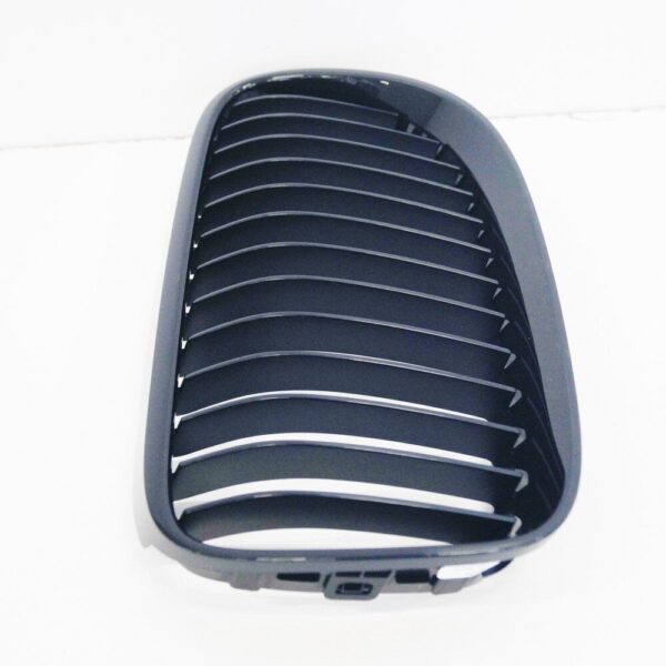 BMW 3 Coupe E92 M Front Radiator Left Grille 51712158985 2158985 ORIGINAL - Image 5