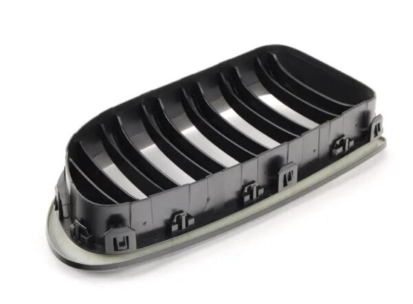 BMW 6 M6 Convertible F12 Front Radiator Right M Grille 51712352810 ORIGINAL - Image 2