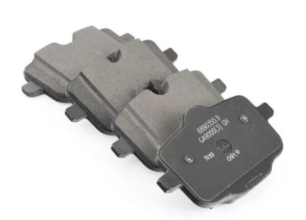 BMW 8 Coupe G15 Rear Brake Pads Set 34216890354 6890354 ORIGINAL - Image 4